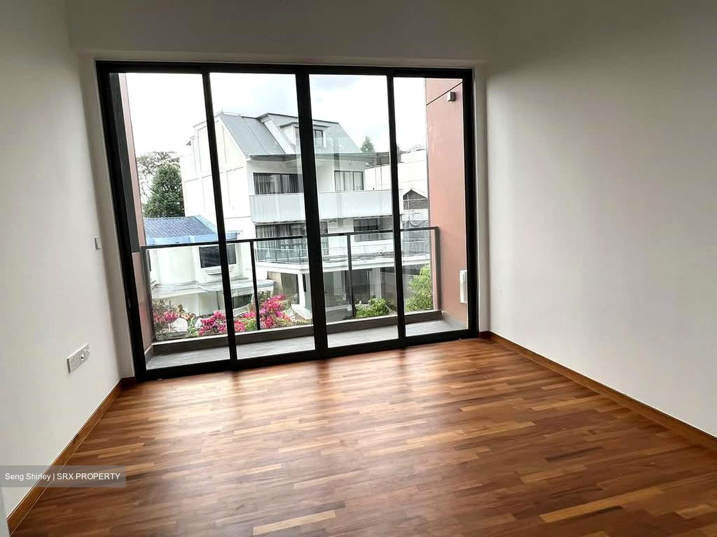 Affinity At Serangoon (D19), Terrace #573167991
